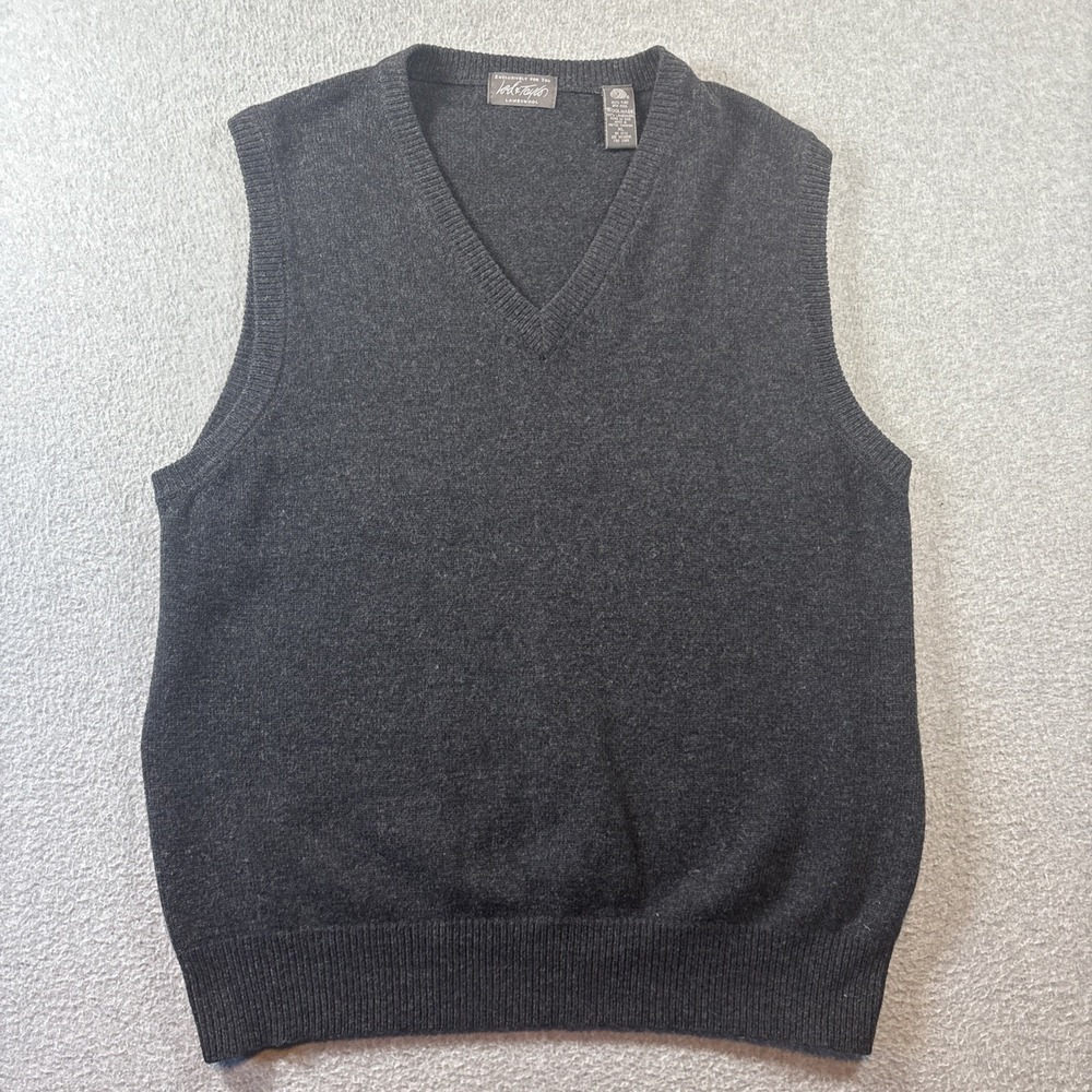 VTG Lord & Taylor dark gray V-neck lambswool sweater Men's XL Preppy Golf Casual